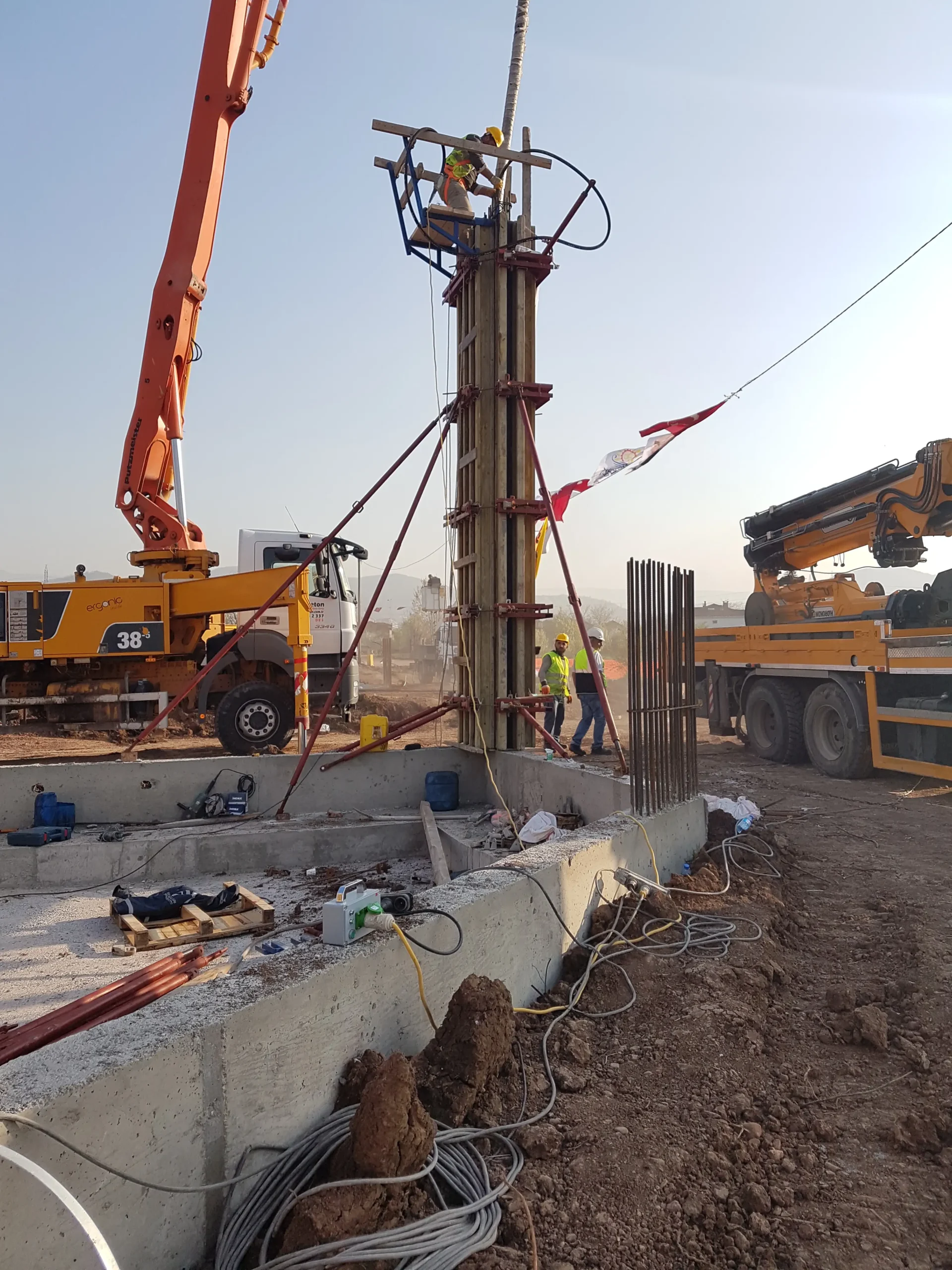 beton-vibratoru-teknik-ozellikleri